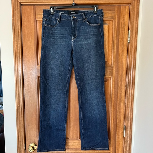 Liverpool Jeans Company Denim - Liverpool Jeans Straight Leg no distressing